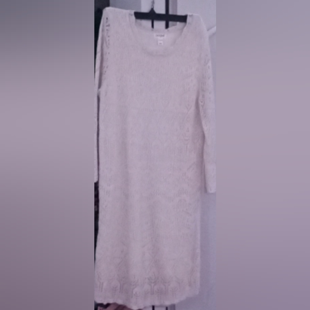 A White Dress Long sleeve